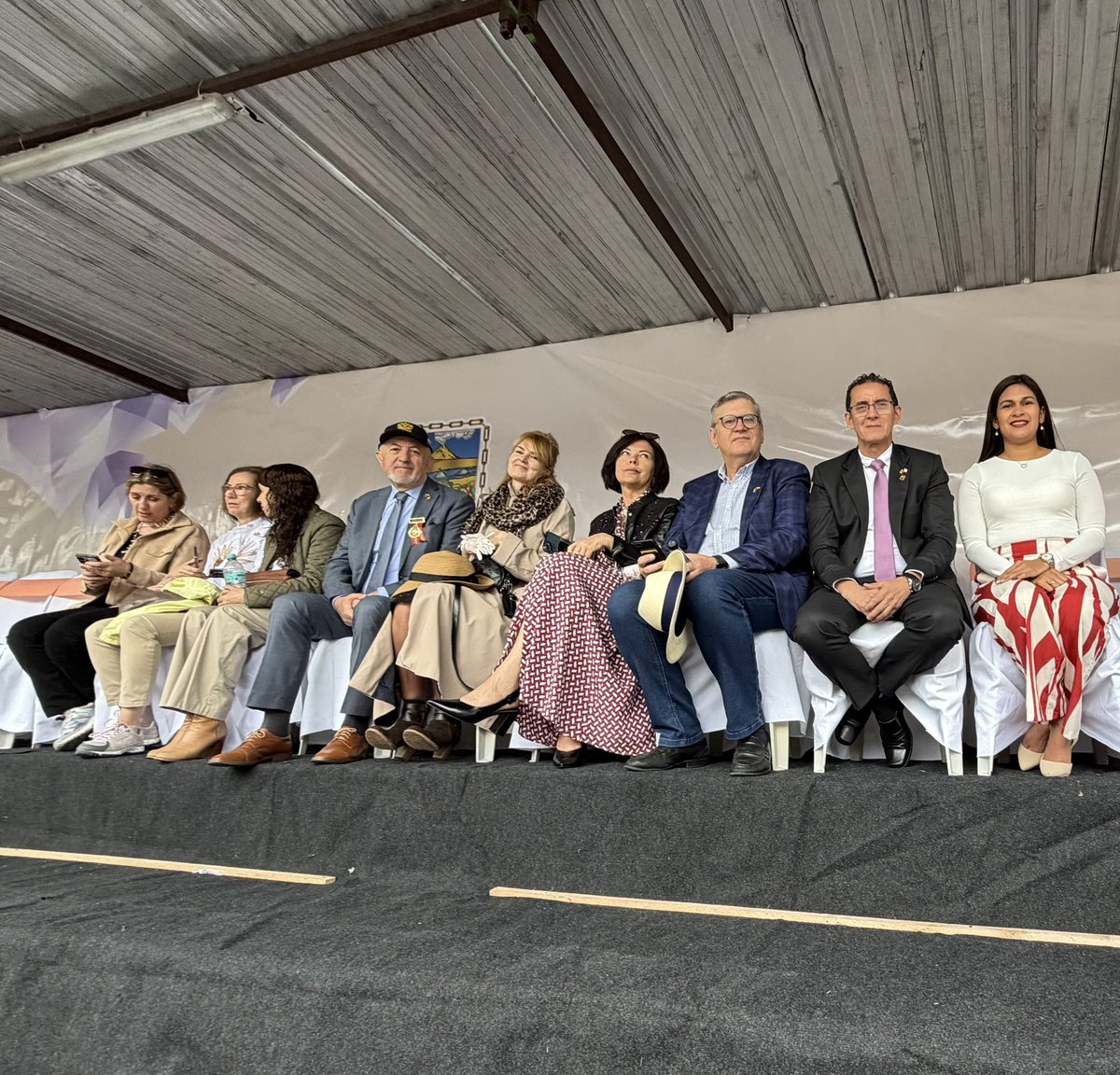 #AgendaParlamentaria | En el marco de la integración regional, parlamentarios andinos participaron en la conmemoración del 75° aniversario de la Fiesta de la Fruta y de las Flores en Ambato.