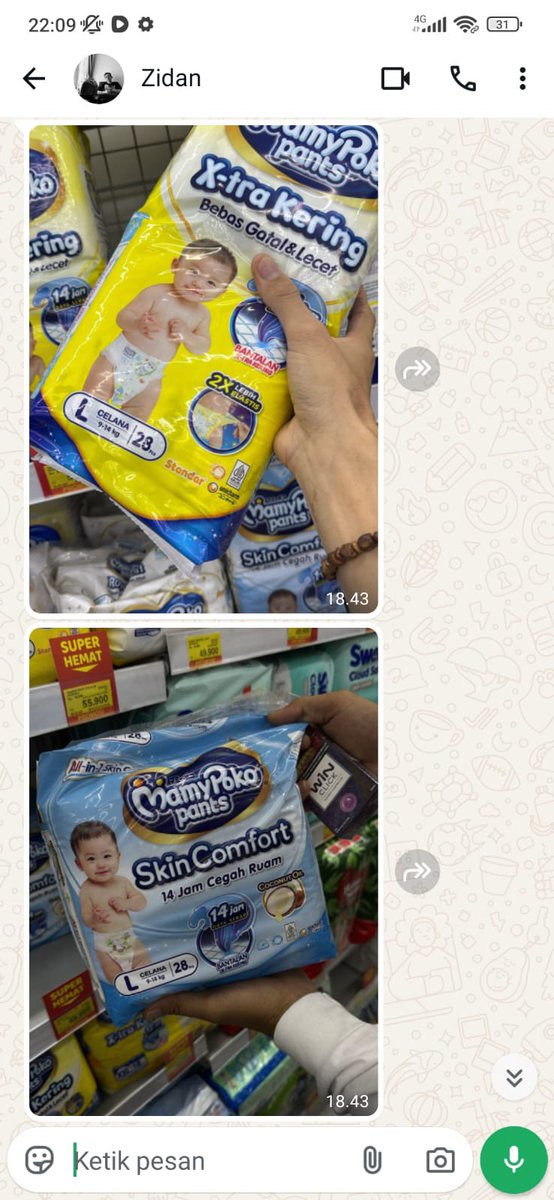 deautami1010's tweet photo. Capek banget hati gw dibikin meleleh mulu sama orang ini, ceritanya sore ini dia ngajak aku sama anakku ngopi sama temen-temennya, ditengah perjalanan melipir lah ke supermarket yang katanya mau beli roko doang, lagi nunggu di mobil wa suruh pilih popok mana https://t.co/UmmcXOJgxL
