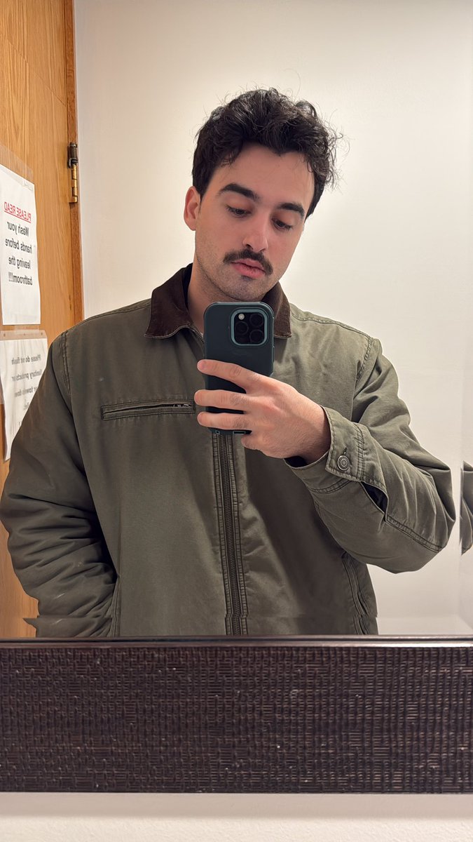 uptiltbair's tweet image. I like my hair today