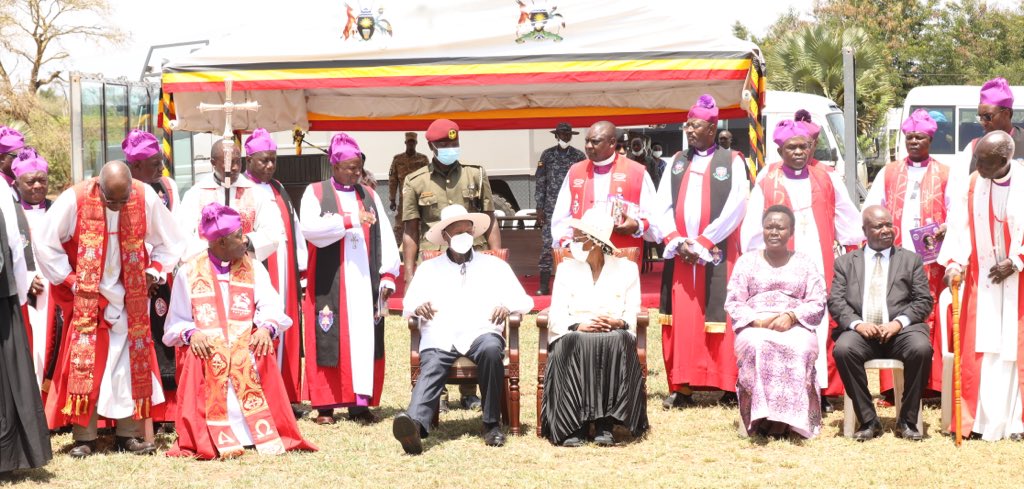 LeadershipCodeT's tweet photo. Today, the Leadership Code Tribunal had the privilege of participating in the celebration of the life of Saint Janani Luwum in Mucwini, Kitgum District. The chief guest was H.E Yoweri Kajura Museveniaccompanied by the First Lady, Janet Kataha Museveni, #LeadershipInFaith https://t.co/AEG14RWZRq