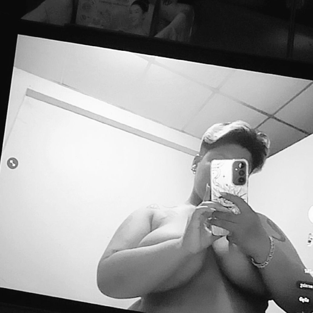YOURBABE🎀 tweet media