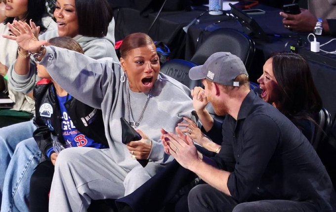 My favorite pic of the night. I love the fact that they really enjoyed the game... Look at the excitement on Queen Latifah and Meghan's faces, look at Harry’s posture💃🏾
Their joy and freedom are a beautiful gift to us. 
#HarryandMeghan 
#QueenLatifah