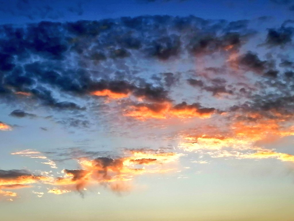 مساالخير
غروب اليوم (١)