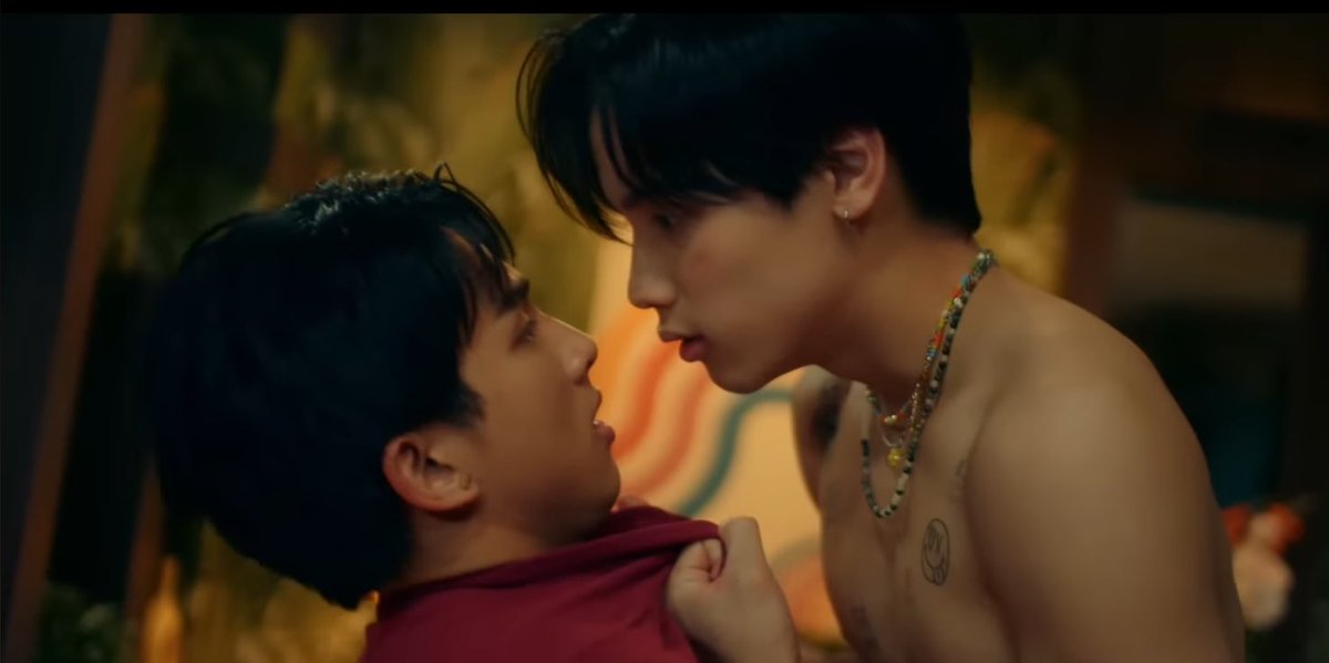 bleu | netjj & lattekim tweet media