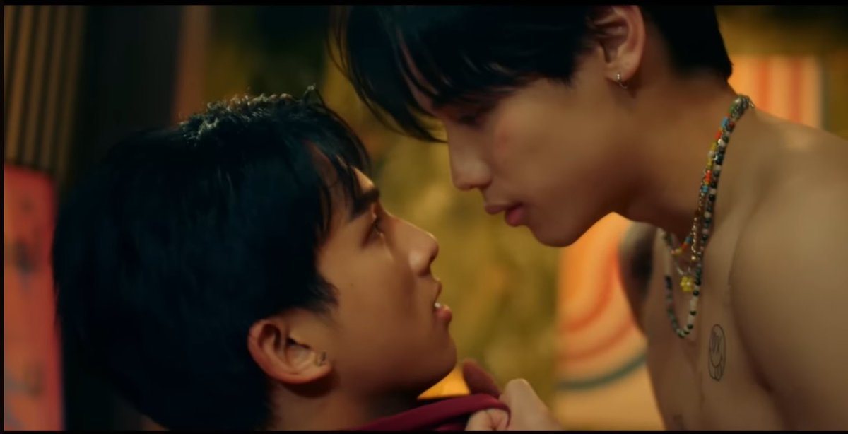 bleu | netjj & lattekim tweet media