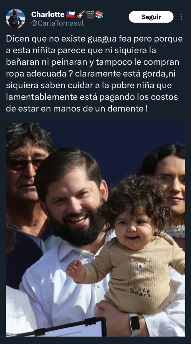 hurricane2929's tweet photo. miren esta republicana "Dios patria y familia, los niños primero, sí a la vida, con mis hijos no te metas"  atacando  a una guagua.   Haganla famosa a la vieja narigona fea @CarlaTornasol 

Neme #ContigoCHV Macarena Tondreau Vichiquén Cadem Kast Boric #muchogustomg #contigoCHV https://t.co/77N4kTG3Xk