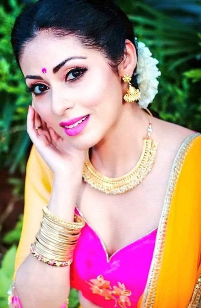 kayaldevaraj's tweet photo. February 17th
Join Us In Wishing Gorgeous Actress #Sada A Very Happy Birthday
#HBDSadha #HBDSada #HappyBirthdayDaySadha
#HappyBirthdaySada https://t.co/6NfpR8UcYu