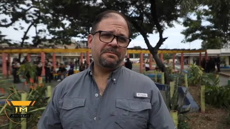 Te quedaste picado bachiller de cuarta, querías llevarte los videos donde se muestra quienes provocaron los incendios en Guayaquil para eliminar rastro y luego te enteraste que Telconet tiene un respaldo, más c0jud0 no podías ser