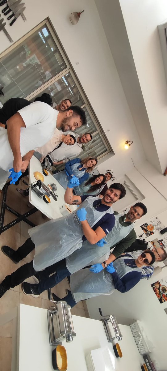 RavenDB's tweet photo. While everyone watched the Super Bowl, we kicked off 2026.

The whole team. One room. Zero distractions.

Finalized our roadmap and set the vision for what's next.

Let's go! 💪

#RavenDB #NoSQL https://t.co/AbWSUaziWw