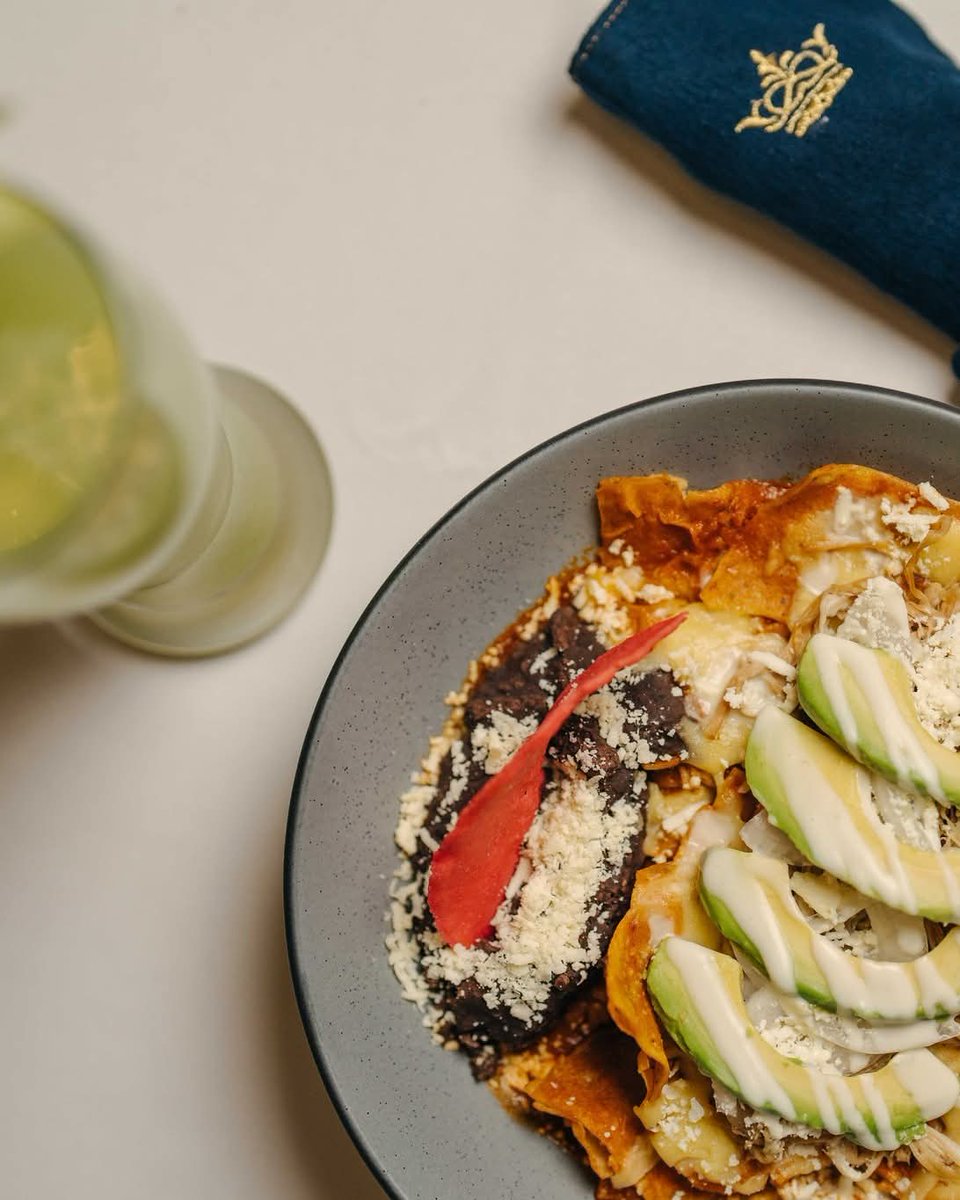 ☀️ Así comienza la mañana en un verdadero Tesoro…

Desayunar en Restaurante Casa de los Muñecos no es solo comer delicioso.

¿Con quién compartirías este desayuno? ☕🥐✨
#TesorosDeMéxico #TesorosPuebla #CasaDeLosMuñecos #DesayunoPoblano #PueblaGastronómica