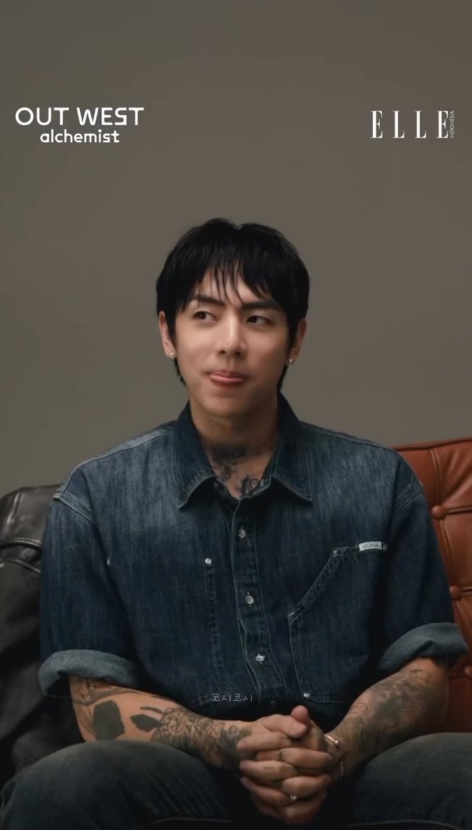 koshkoshh_'s tweet image. *오늘의 단어
blep: 강아지나 고양이나 🐶바롬이가 혀를 살짝 내밀고 있는 모습을 귀엽게 표현할 때 쓰는 말

ex: That tiny blep just stole my heart.

@DPRIAN_  #cuteaggression