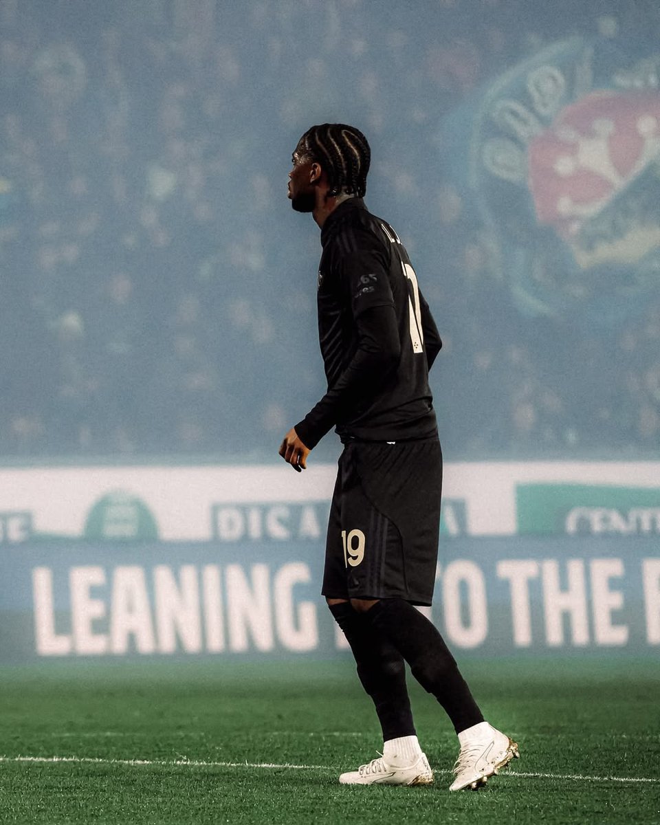 Pisa debut their black fourth kit.