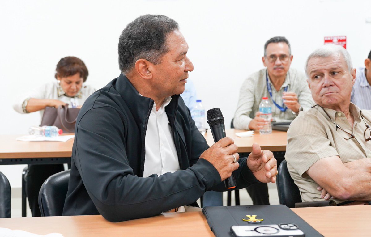 OnesvieRD tweet media