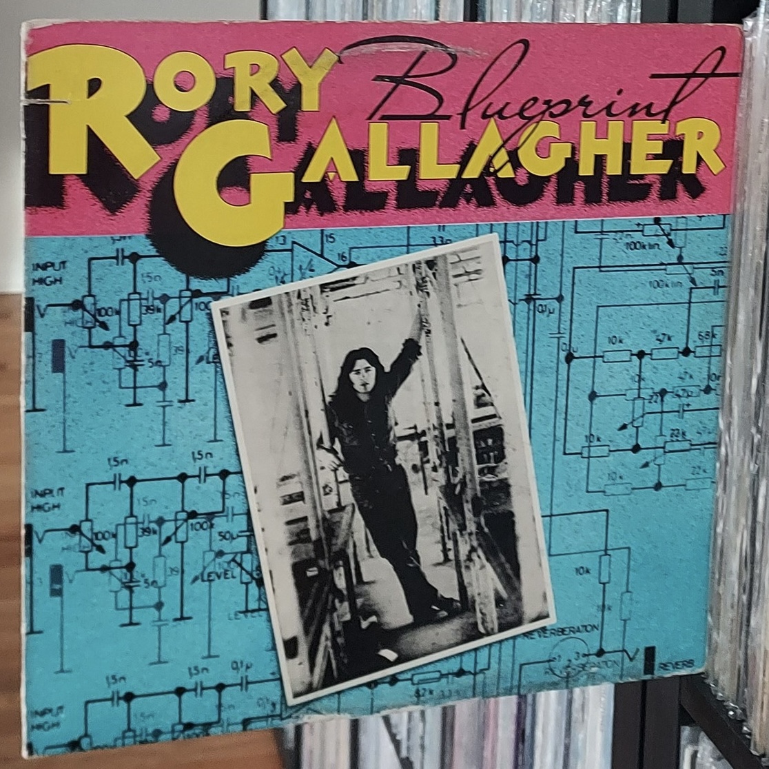 rorygallagher's tweet image. February 16th in Rory history:
1964 Cork IRL Gaiety Ballroom
1972 Vicenza IT Theatro
1973 Blueprint album released
1973 Manchester GB Free Trade Hall
1975 Christchurch NZ Town Hall
1988 Dublin IRL RTE Radio 2 (interview with Dave Fanning)