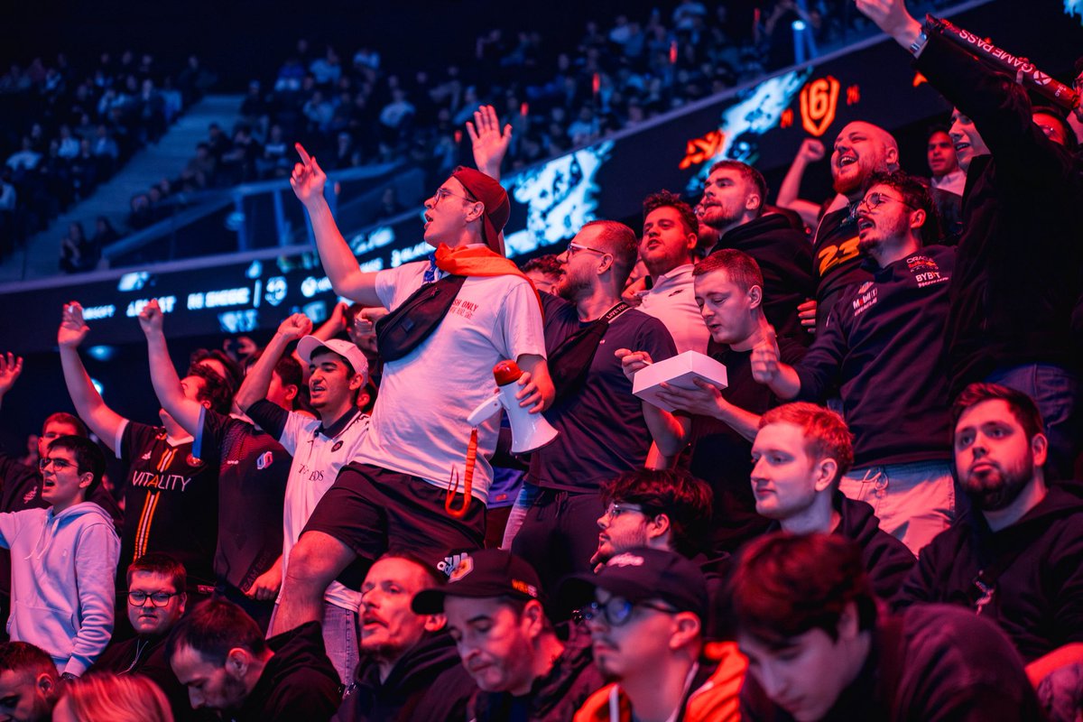 ESIX | FR tweet media