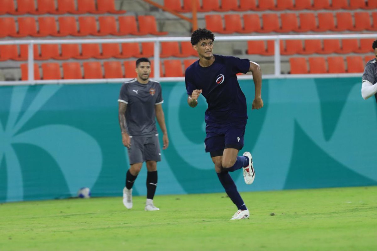 Sin mucha difusión mediática (culpa de su equipo en RD) el defensa de 18 años dominicano José Abreu fichó el 1/1/2026 con el Club Atlético Banfield (U20) de Argentina. El juvenil dominicano de mucha proyección jugaba en el segundo equipo de <a href="/delfinesdeleste/">Delfines Del Este FC</a> en la LDF Expansión y