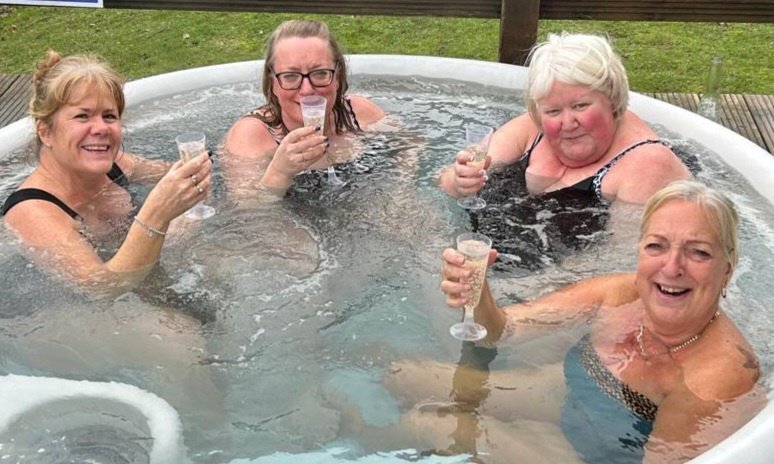 Grannymommy tweet media