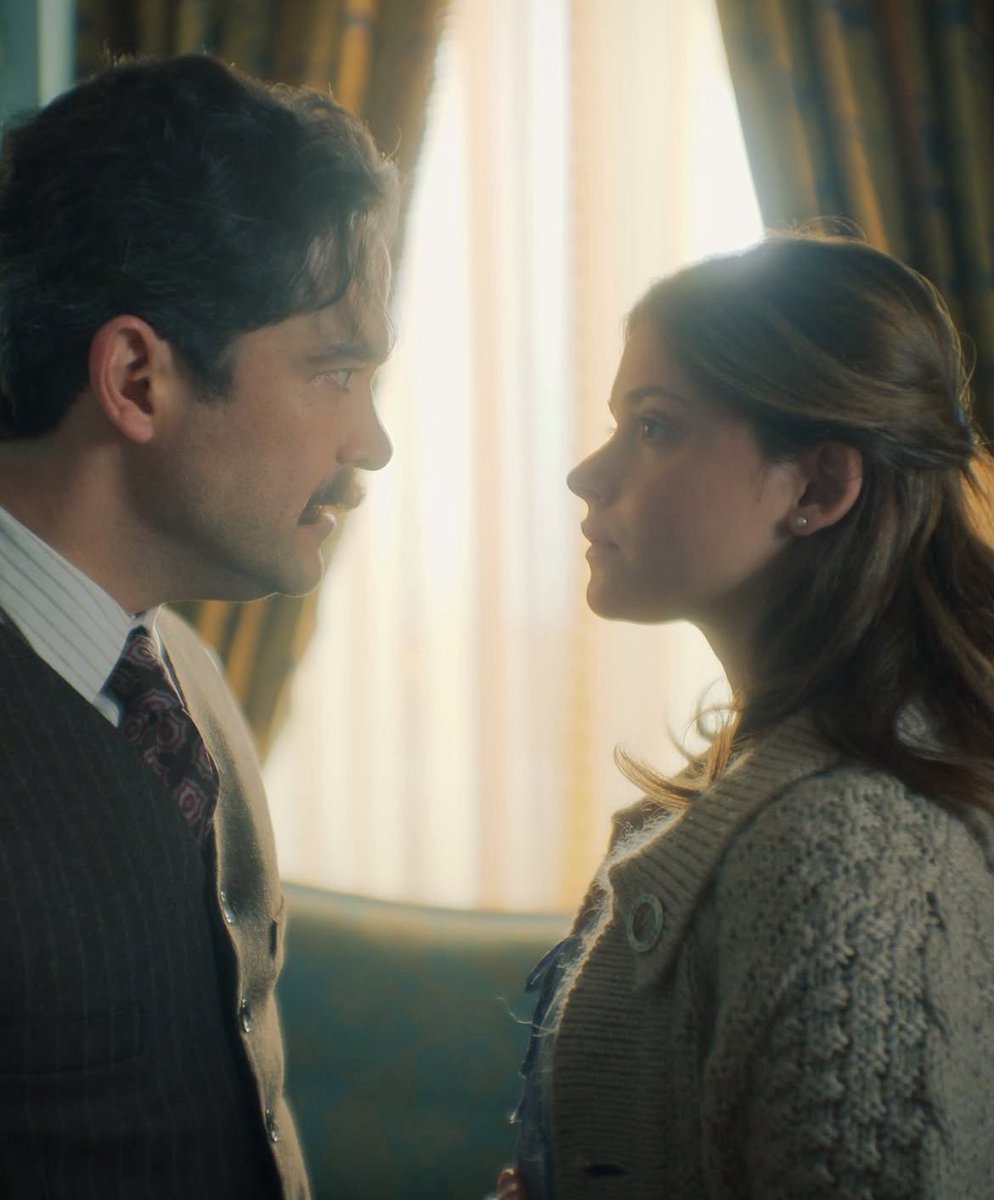 🍿 Adaptação de “A casa dos espíritos”, livro de Isabel Allende, estreia dia 29 de abril no Prime Video. 

A série contará com Alfonso Herrera, Nicole Wallace, Dolores Fonzi, Nicole Wallace, Juan Pablo Raba e Fernanda Castillo.