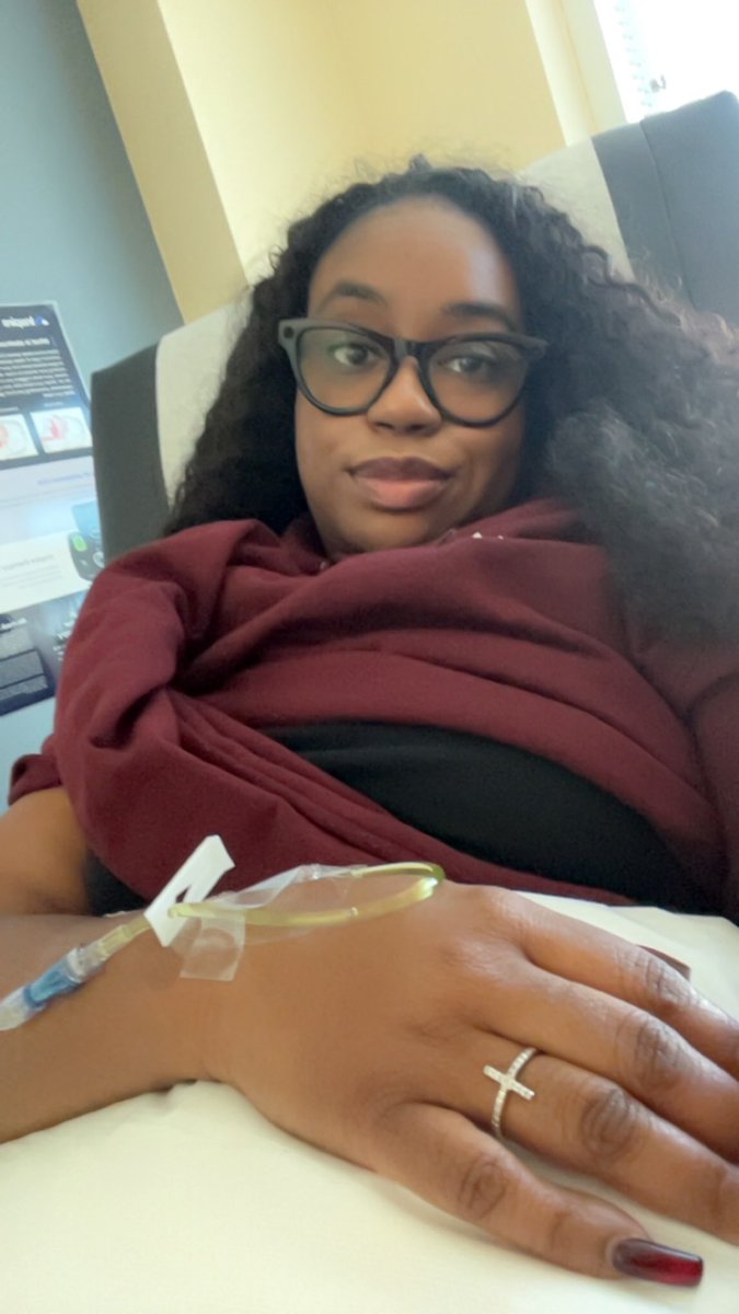 Me to the Dr at my check up I'm sleepy...
Dr. Ok bet 💉