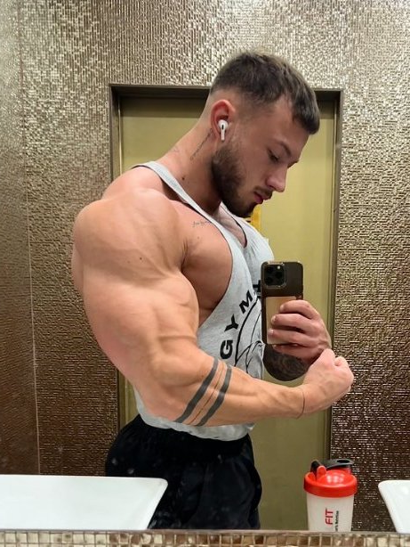 big boy club tweet media