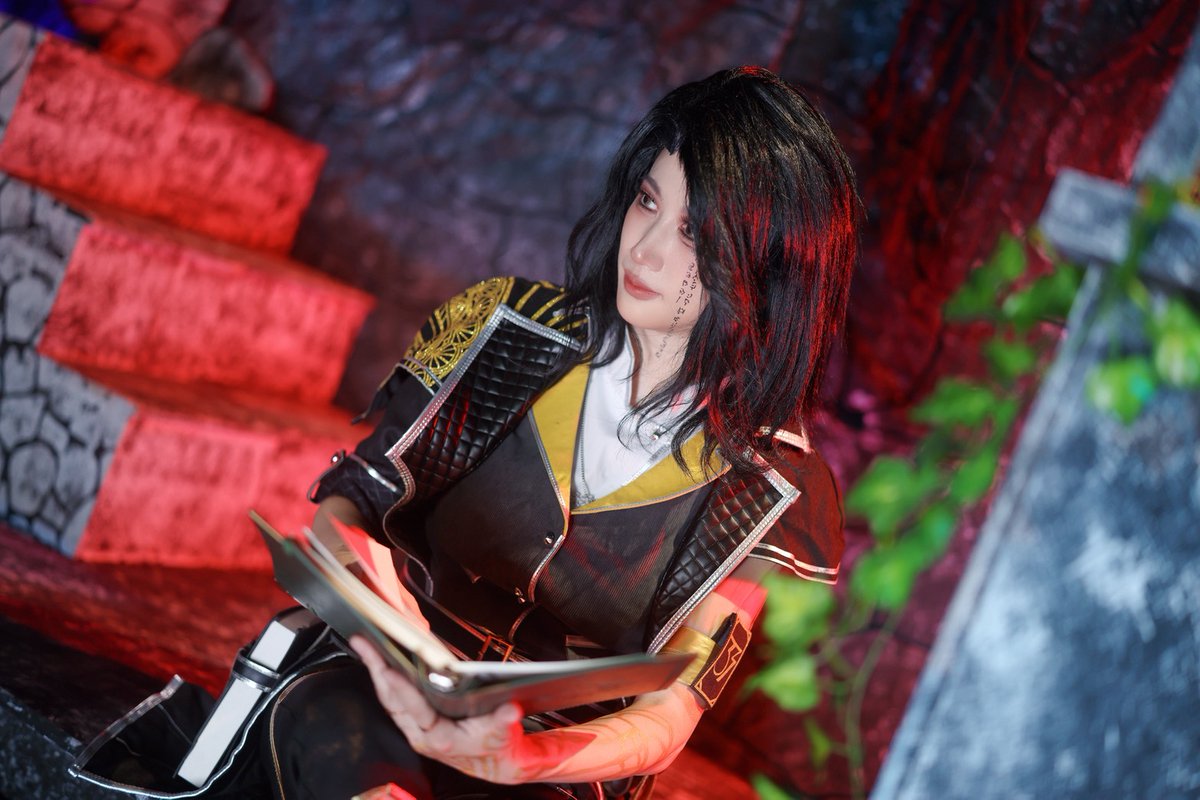 jellyfishmuban's tweet photo. 「 ...Well. You never know what tomorrow brings.」
📷 Thanks @CurtTsao
Blown away by both the aesthetics and the narrative of Clair Obscur: Expedition 33. 🎨📖 
Thank @SandfallInt for creating such a stunning world!!

@expedition33
#clairobscurexpedition33 #E33
#clairobscurfanart https://t.co/F1GU1FTcSC