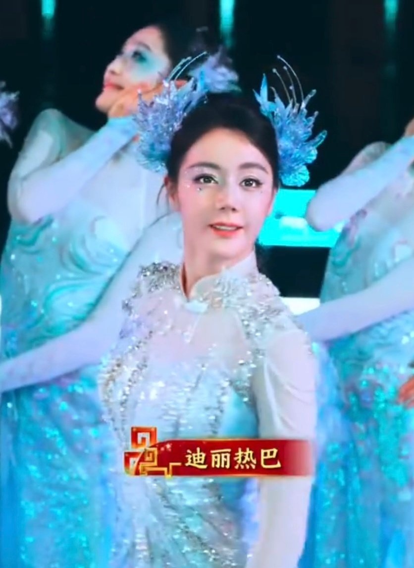 董小姐的日常 media