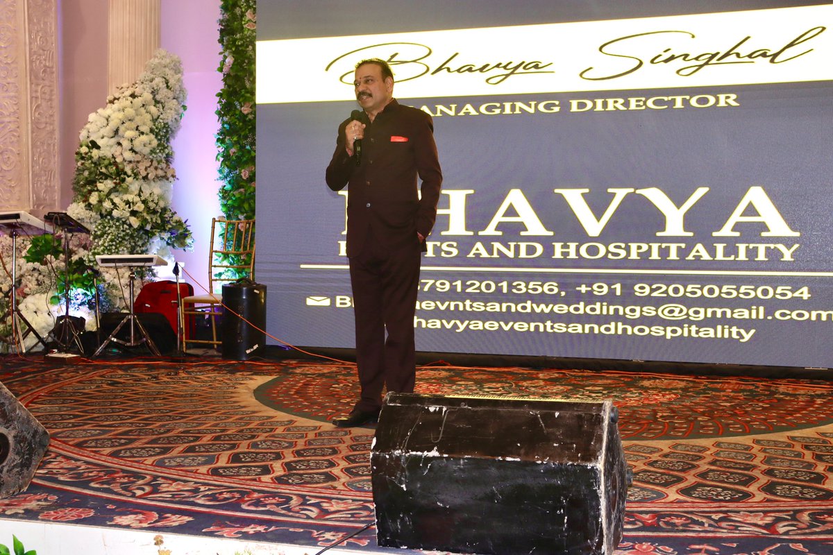 Dr Rajeev Narain Mishra (IPS) tweet media