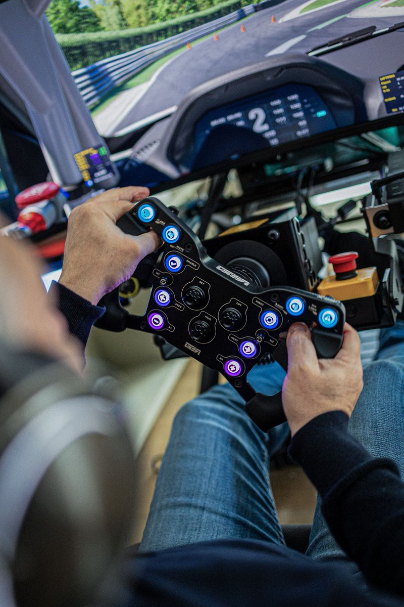 SimStaff tweet media