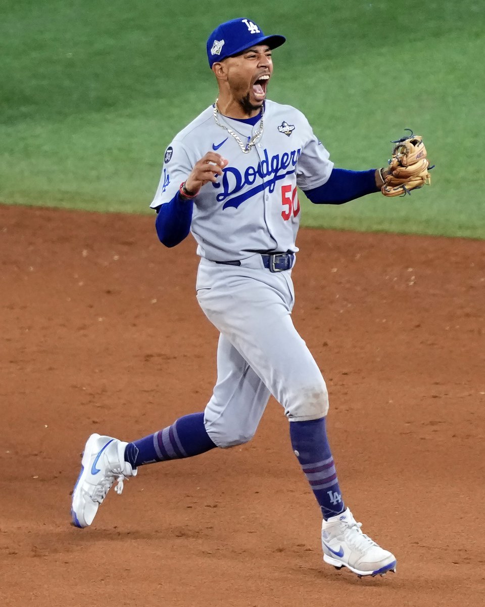 DYK: Mookie Betts is one of only eight players in history – and the only active player – with 6+ Gold Gloves and 6+ Silver Sluggers. #BlackHistoryMonth