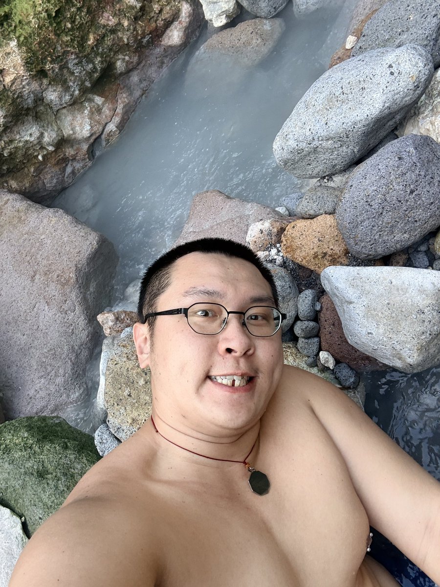 Baaad_Cat tweet media