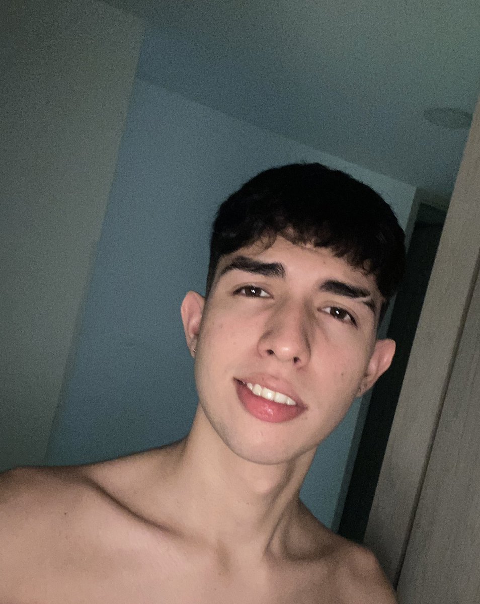 David tweet media