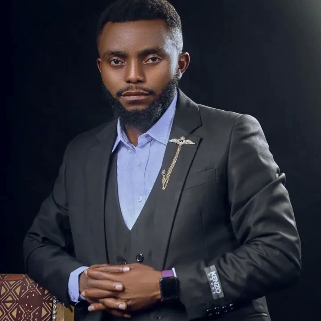GospleTee's tweet photo. @PEnyidiah I haven't gotten mine sent it to you last week 
Comrade amele ternar 
Cross River State https://t.co/k8zZcF0WT4