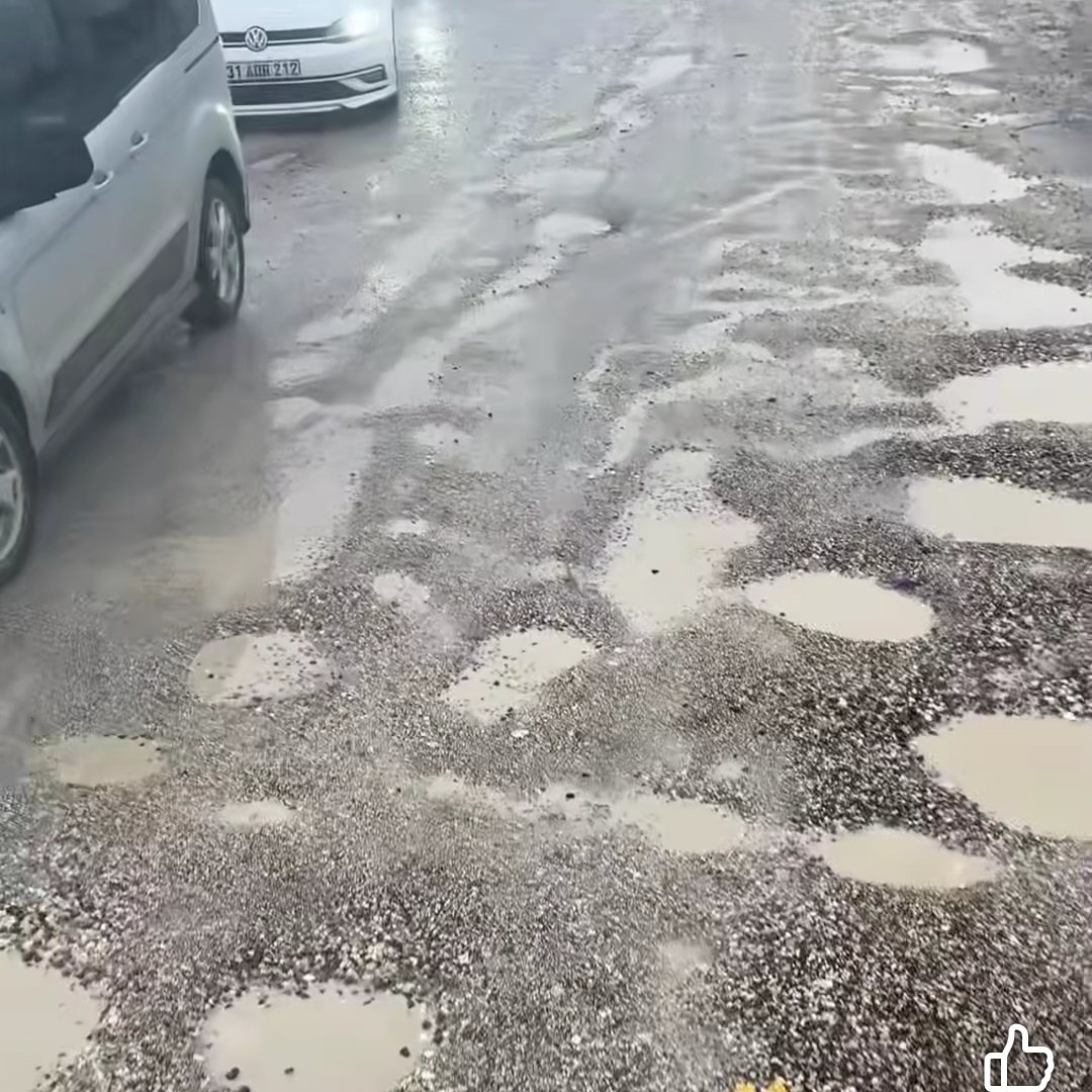 <a href="/erolozvar/">Erol Özvar</a> Önce kontenjanları plansız, programsız şekilde arttırıp 
Şimdi düşürmeye çalışıyorsunuz.

Trajikomik 😀

Ya Söz Verdiğiniz 
#akademikzam ?

Tayin hakkı?

O kadar çok sorun var ki:
Denklik, Af, kadro ..

Buraya sığmaz..

Antakya yolları gibi durumumuz...