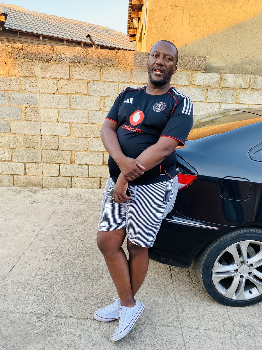 binda_vusi's tweet photo. Once a Pirates 🏴‍☠️ always a pirates 🏴‍☠️ https://t.co/NzhMAiljU0