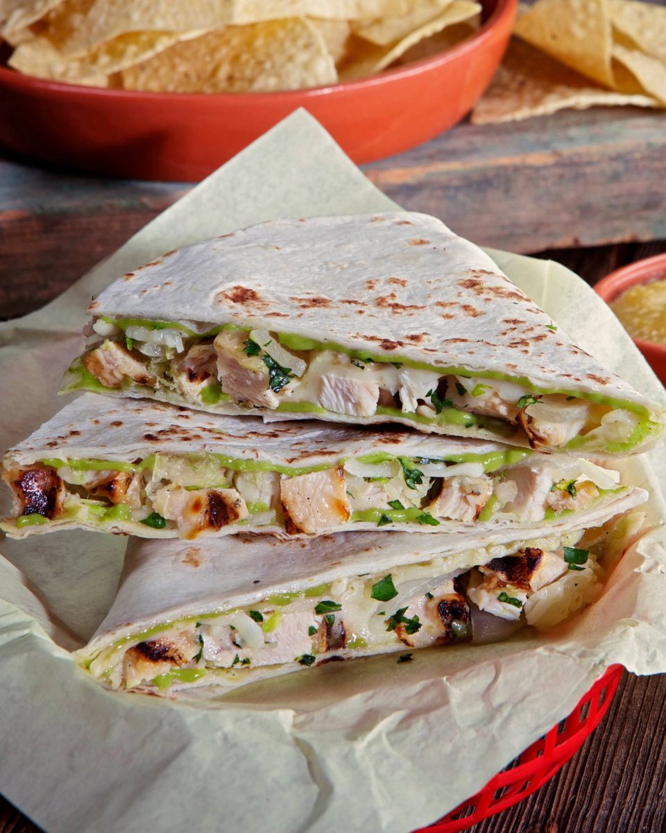 americastaco's tweet photo. Our quesadillas are next-level and bursting with flavor! 🧀 Choose from Al Pastor, Chargrilled Chicken, Carne Asada, or Vegetarian 🌯✨ https://t.co/s4IyGOo8A6