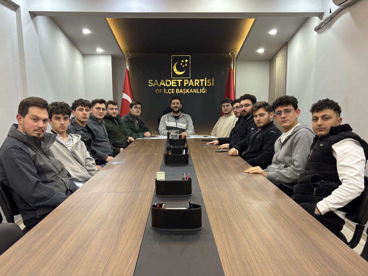 Haftalık yönetim kurulu toplantımız İlçe Gençlik Kolları Başkanımız Mahmut Cevahir başkanlığında icra edildi.

<a href="/MahmutCevahir61/">Mahmut CEVAHİR</a>