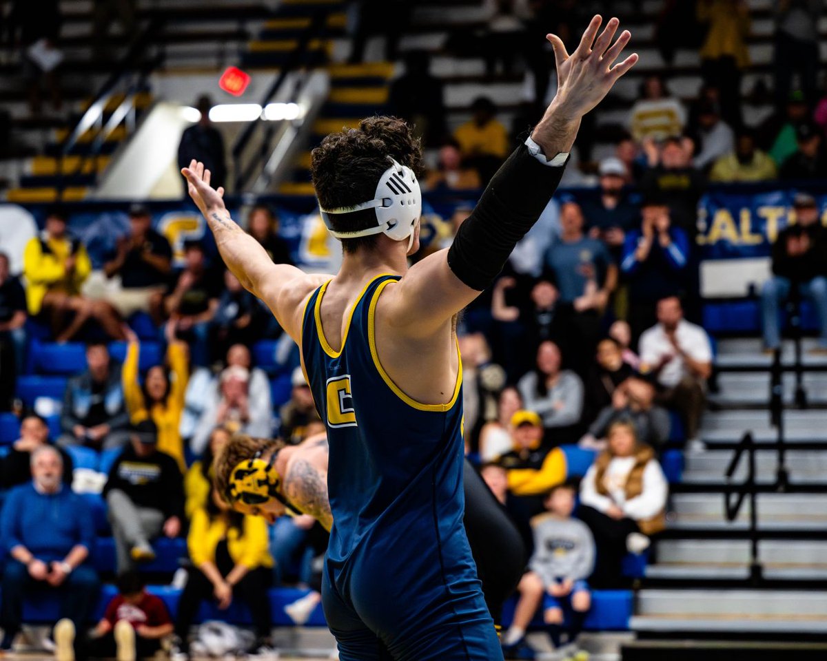 UTCWrestling's tweet photo. What. A. Team! Thank you to a fantastic crowd. Great W on Senior &amp; Alumni Day #MatMocs https://t.co/bTO1dladoR