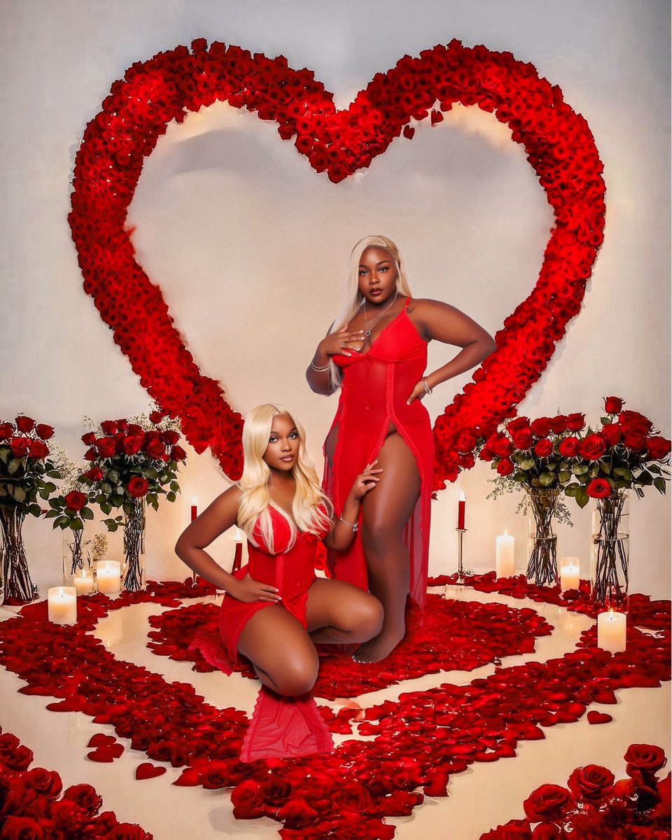 nicaylaaaa's tweet photo. Me &amp; sister served🤏🏾 https://t.co/lzIbPOoDzI