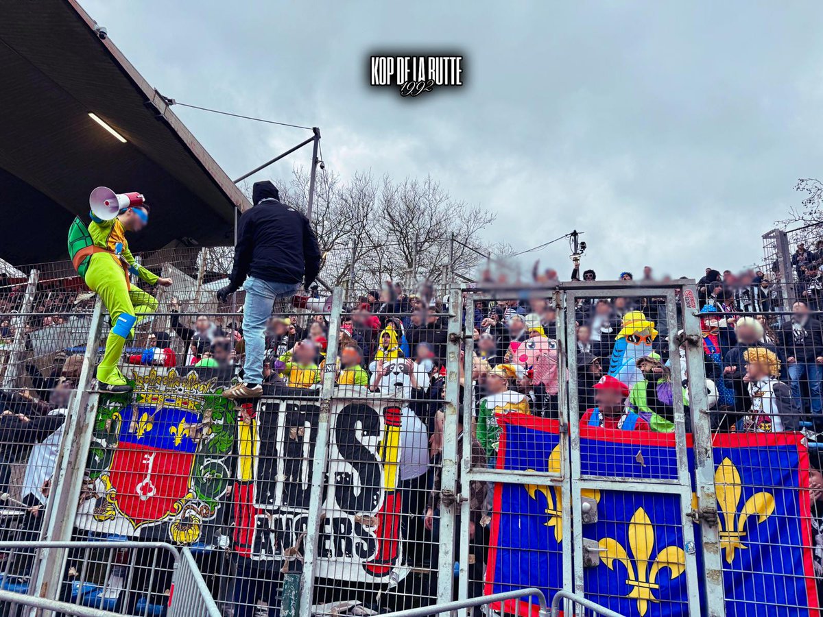 Kop De La Butte 1992 tweet media