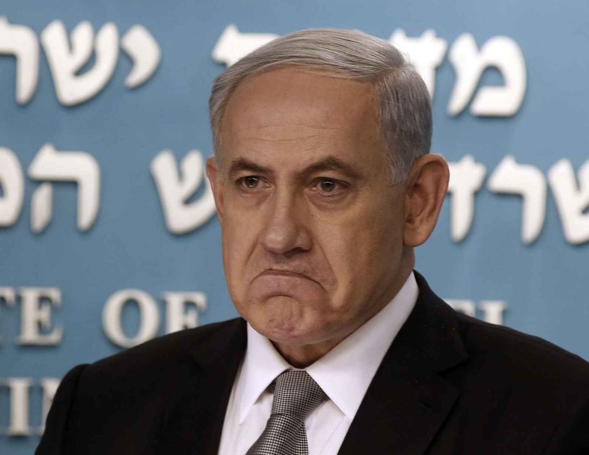 🚨#SONDAKİKA

New York Belediye Başkanı Zohran Mamdani, Brooklyn Navy Yard’daki Easy Aerial şirketinin kira sözleşmesini yenilemeyerek faaliyetlerine son verdi.

▪️Şirketin İsrail’e insansız hava araçları sağladığı bildirildi.