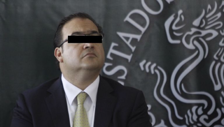 Arcadeleer's tweet photo. Próxima libertad de Javier Duarte pende de un hilo https://t.co/1wuXtTaFf5 https://t.co/4rygqe6EiS