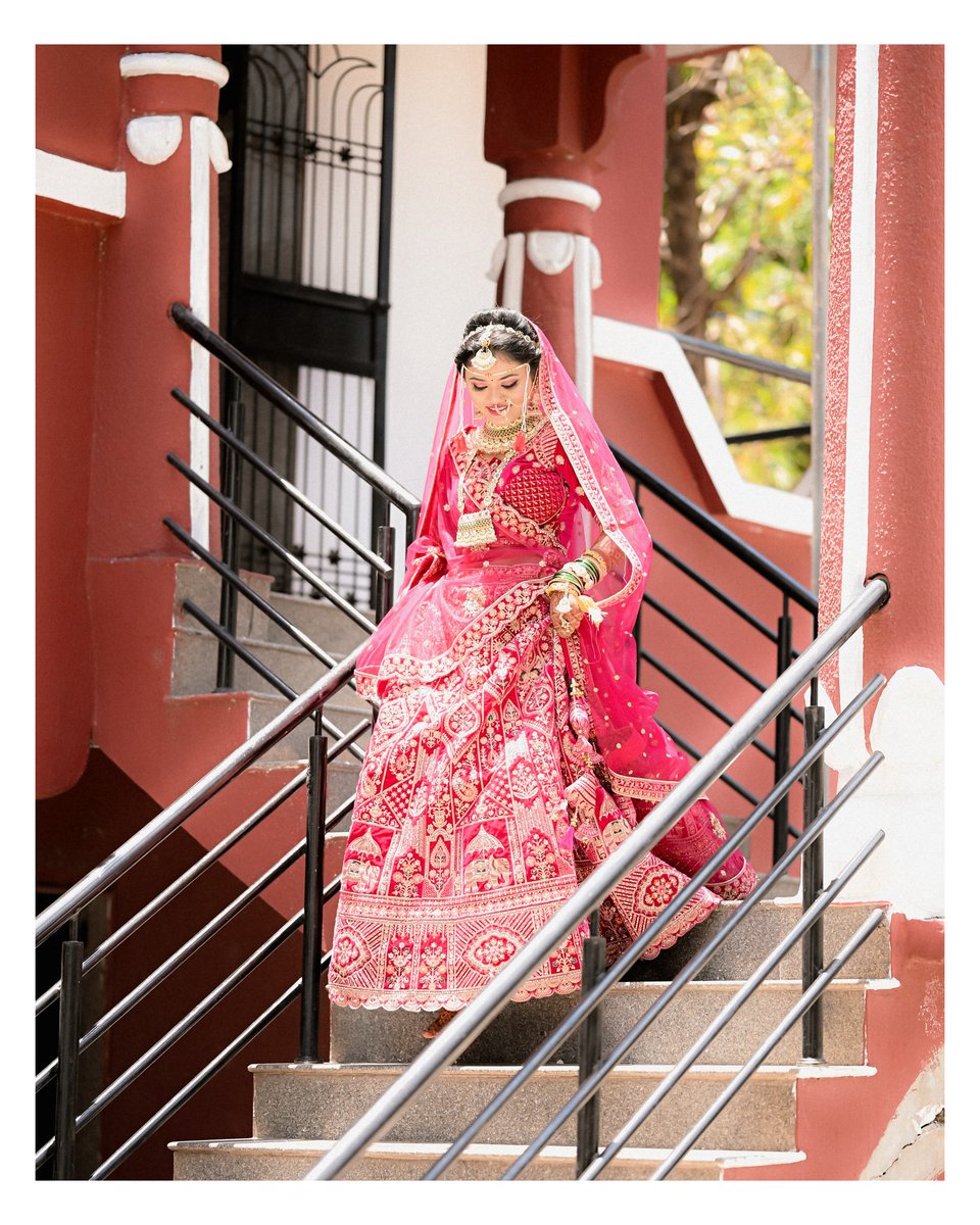 MakeMyPhotoshut's tweet photo. Gaytri's Wedding Photoshoot.
.
.
📸 Make My Photoshoot
💍 Weddings | 🎉 Events | 👶 Baby
🎥 Photos + Films that Tell Stories
📍 Pune | All India
✨ Your Moments, Our Magic

📞 Book your shoot today
🌐 https://t.co/tMaXpLLruH

#MakeMyPhotoshoot #WeddingPhotography #PreWeddingShoot https://t.co/NefYCUnBBv