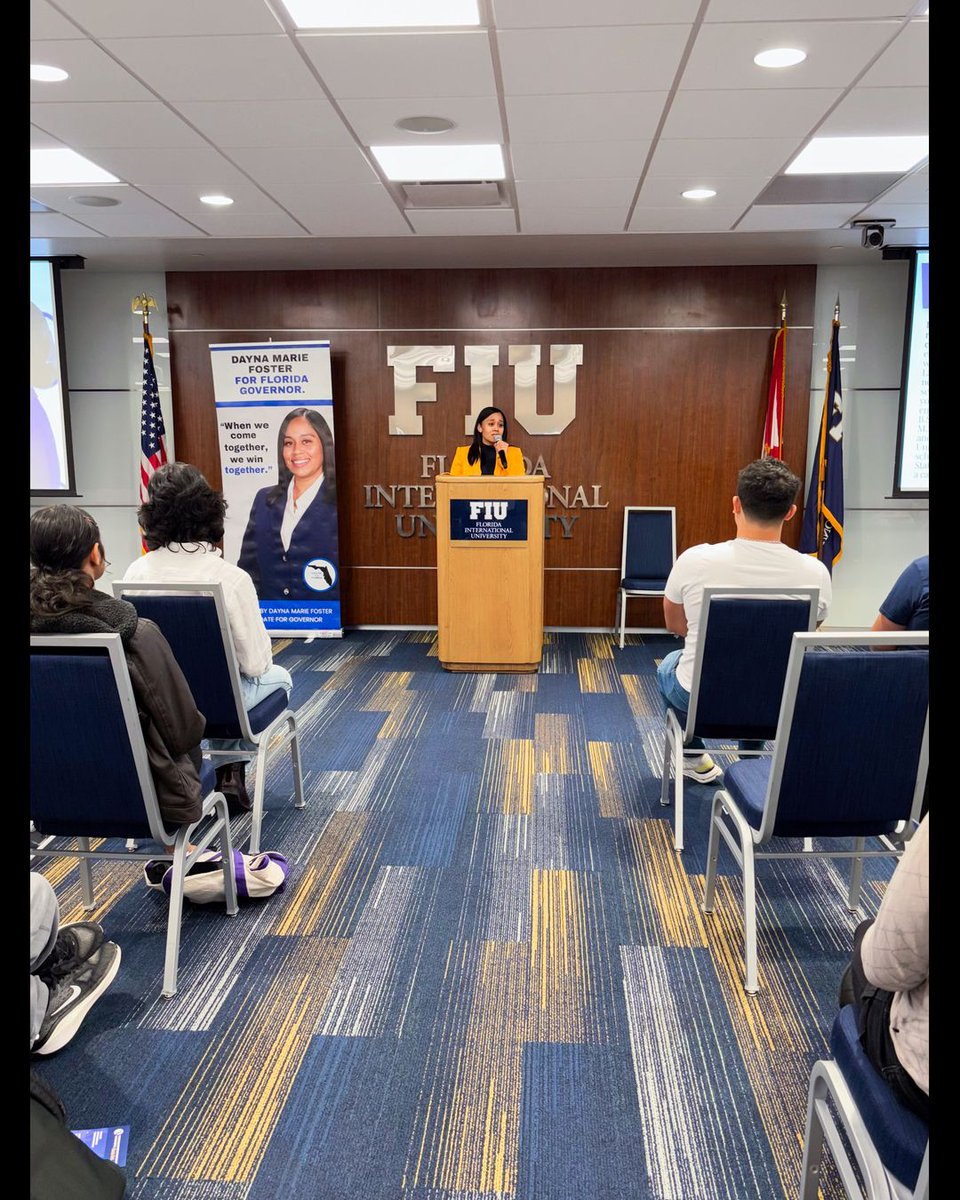 foster4florida's tweet photo. We are so grateful for the opportunity to have spoken at the FIU College Dems GBM!  🐾💙

As a teacher, connecting with students is at the heart of who Dayna is. The future of Florida is engaged, informed, and ready to lead. 🔥

#FIU #IgniteTheBlueFlame #FosterForFlorida https://t.co/vuITSDrkoE
