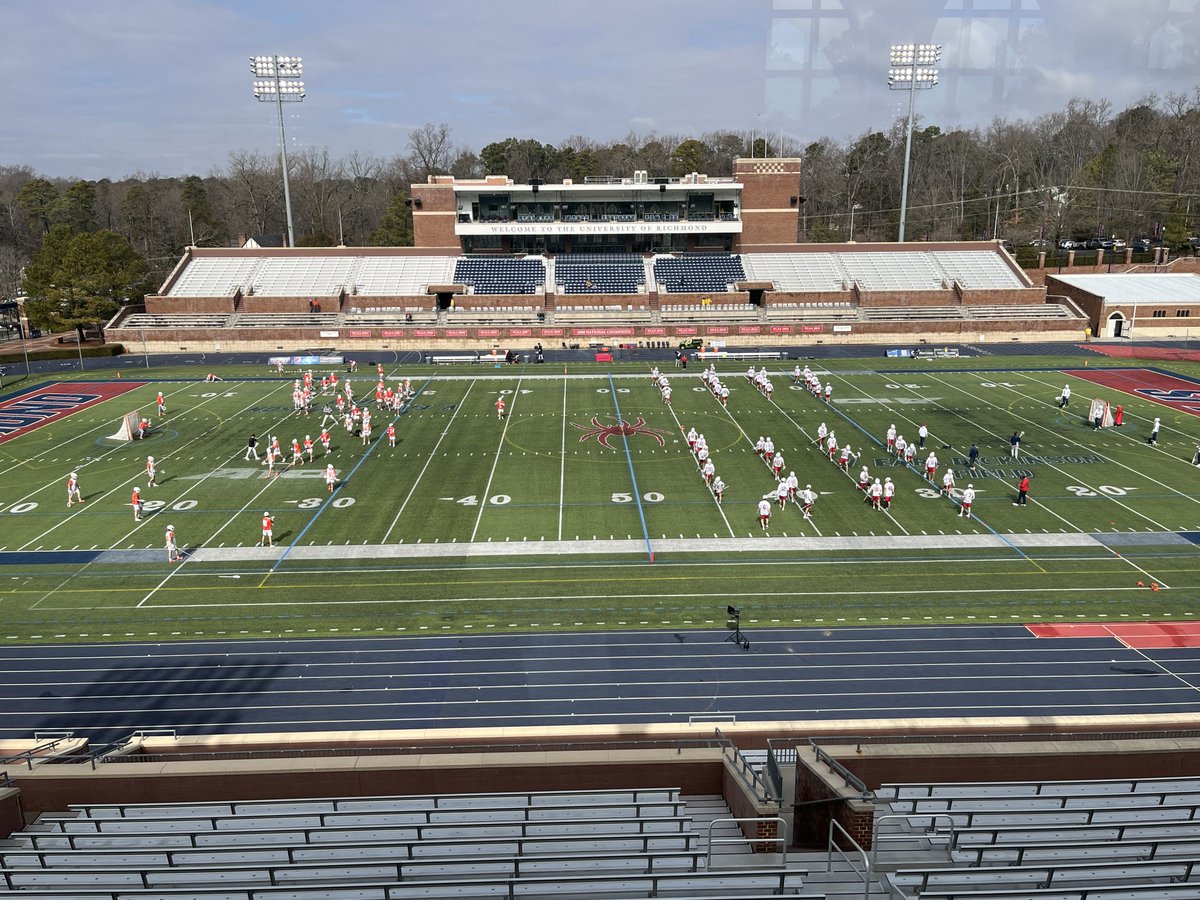 sidelineguy's tweet photo. A little Monday Mid Day Lacrosse https://t.co/Sb6cWght4f