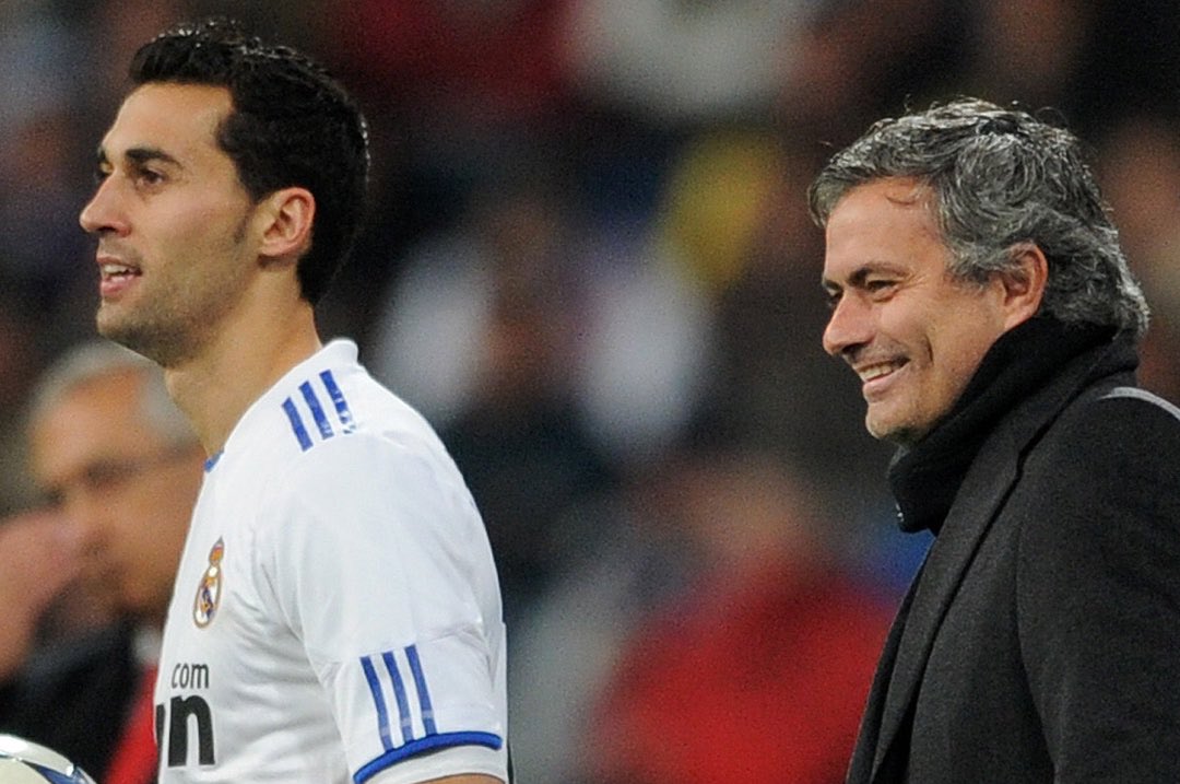🤍 José Mourinho: “I want to eliminate Real Madrid from the UCL…. but I really want Madrid to win La Liga, and I want Arbeloa to stay as their coach for many years”.

“Álvaro Arbeloa is a real Madridista”.