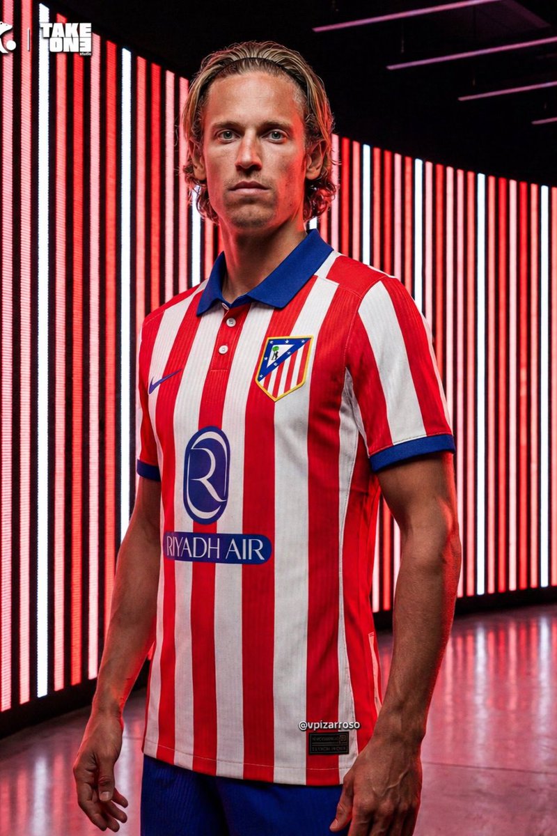 Cuello azul y se habrían coronado…