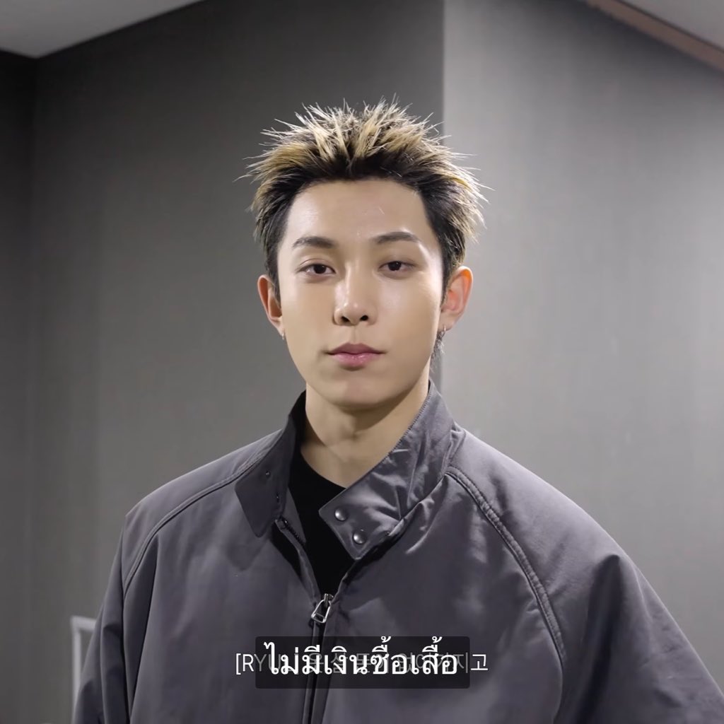 จัดอันดับศิลปินที่เหมือนกูมากที่สุด 

อันดับ 1 :