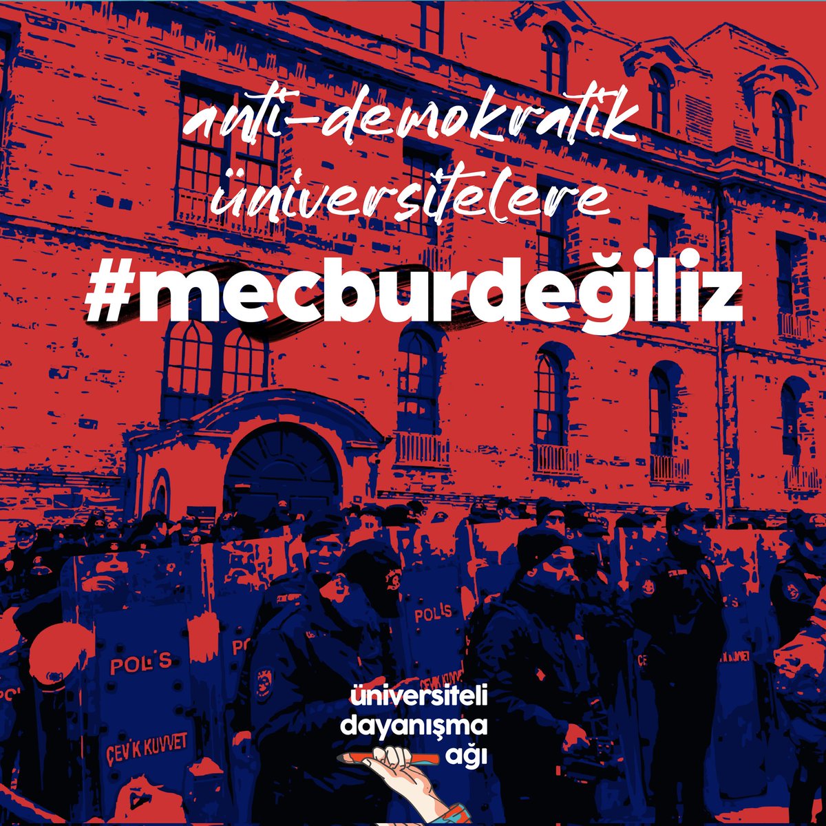 dayanismagi's tweet photo. Geçimsizliğe, Niteliksiz eğitime, Anti-demokratik uygulamalara; kısaca bozuk düzeninize #MecburDeğiliz demek için bir araya geliyoruz! 

Üniversiteli Dayanışma Ağı olarak Türkiye’nin dört bir yan��ndaki kampüslerimizde mücadeleyi büyütmek, öğrenci taleplerini yükseltmek için mücadele ediyoruz. 

Taleplerimiz meşru, hedefimiz belli: özerk-demokratik üniversiteleri hep birlikte kuracağız! 

Sen de bize katıl, dayanışmayı birlikte büyütelim. 

https://t.co/OCSeVn52zg

#MecburDeğiliz