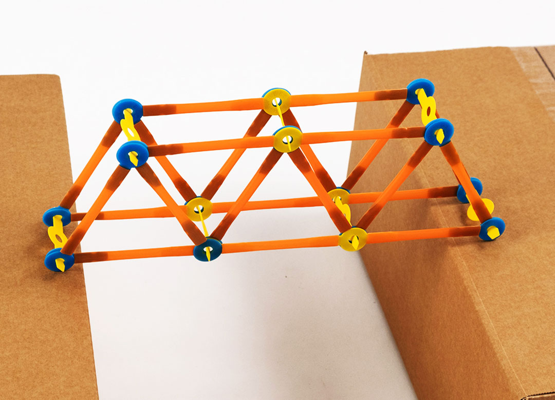 Strawbees tweet media