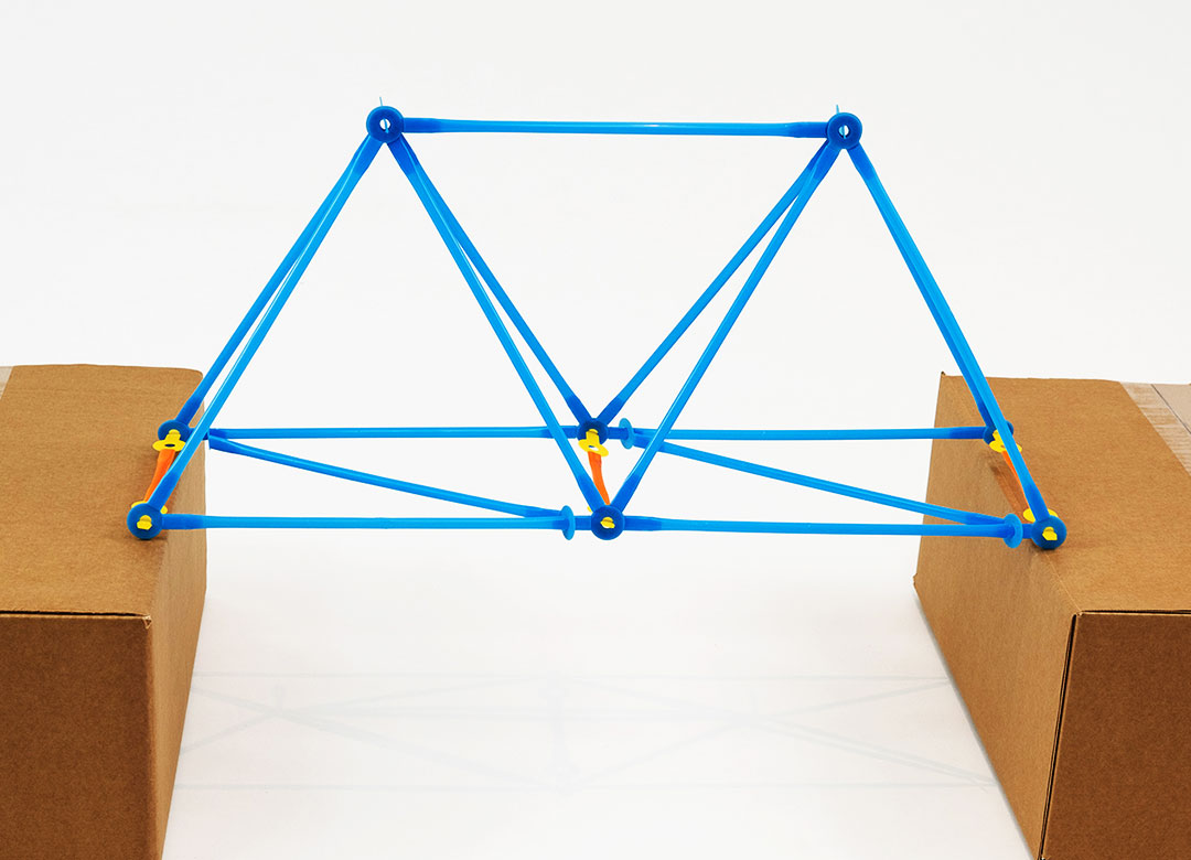 Strawbees tweet media